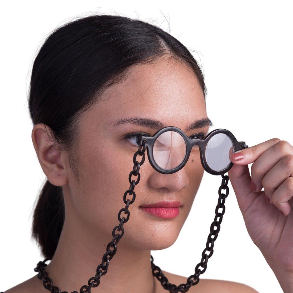 READING EYEGLASSES PENDANT by ELM'S ACCESORIA DE CASA